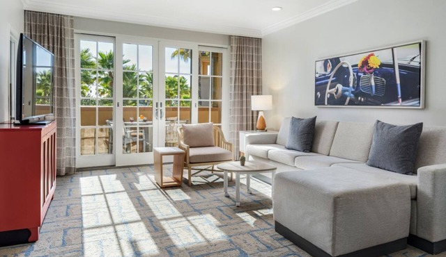 Marriott Newport Coast 2 BD Villa w/Kitchen, Pool, Spa, Views & Beach Access in Newport Beach
