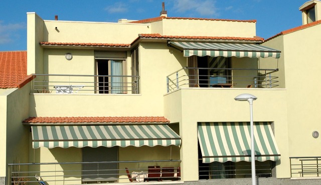 Modern apartment, 2 bedrooms, near Windsurf area, WIFI, garage, storage room in Granadilla