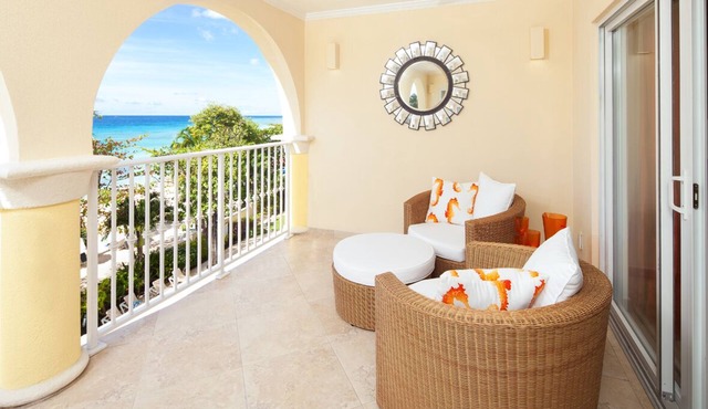 Modern Beachfront Condo with Pool - Sapphire 309 in Saint Lawrence Gap