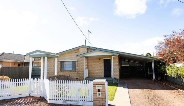 North Central Spacious Charmer in Shepparton