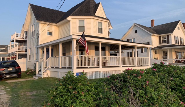 Ocean Front With Panoramic Views - Walk to the Beach and Town! in Marshfield
