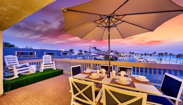 Ocean View Compound in Oceanside