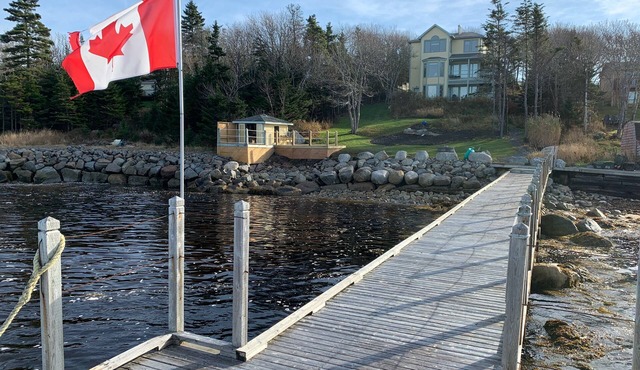 Oceanfront, One Bedroom, 700 sq. ft. , Sand Castle Suite, Prospect, Nova Scotia. in Shad Bay