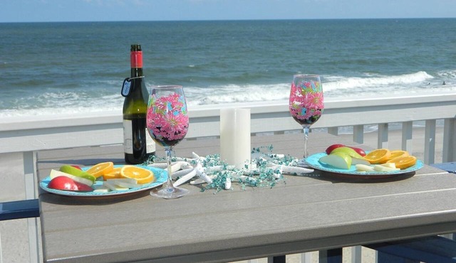 OD 1306 Oceanfront top floor condo. Indoor and outdoor pools in Kure Beach