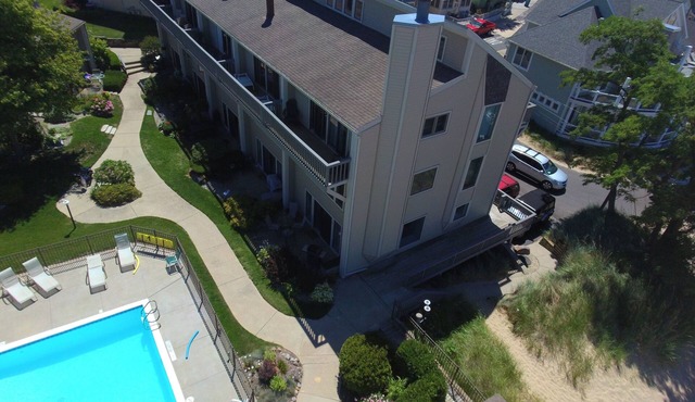 On Lake Michigan with Private Beach & Pool. Walk to Town! Every Window Lakeview! in South Haven