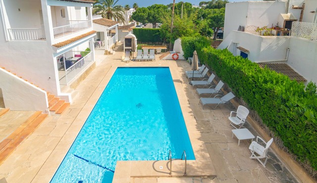 ONA 2 - Charming apartment with shared swimming pool and free WiFi in Cala d'Or