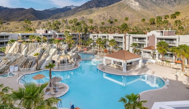 Palm Springs | Desert Oasis | Pool & Water Slide in Palm Springs