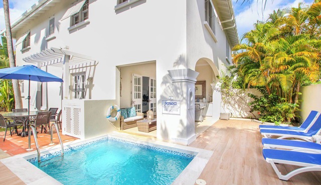 Poolside Home, Short Walk to Beach - Turtle View 10 in Porters
