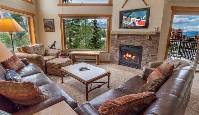 Powderhorn Penthouse Slopeview Condo: Views, Easy Slope/Town Access in Breckenridge