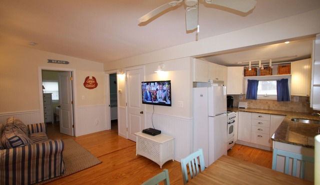 Pristine Beach Cottage at SeaWatch Beach in Manasquan