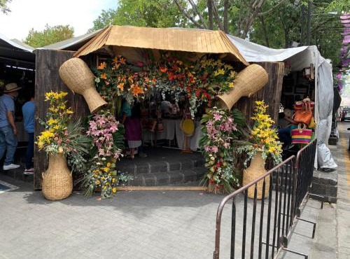 Refugio La Quinta - Hogar colindando al Parque in Uruapan del Progreso