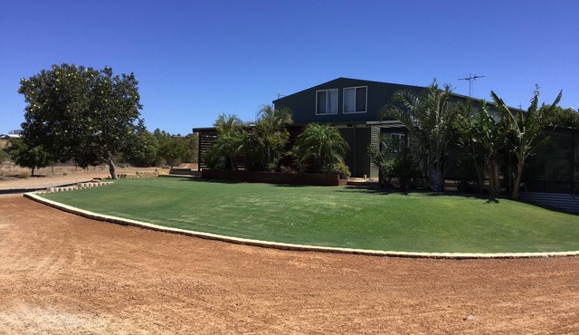 Relaxing Open Space Semi-rural Stay in White Peak