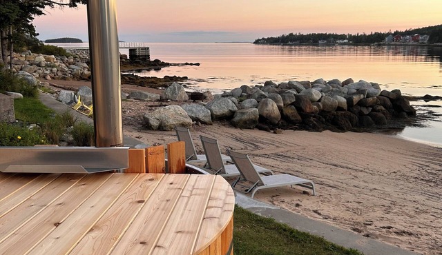 Romantic Oceanfront Cottage | Private Wood-Fired Hot Tub | Near Halifax in Boutiliers Point