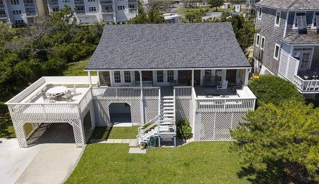Roper Cottage in Atlantic Beach