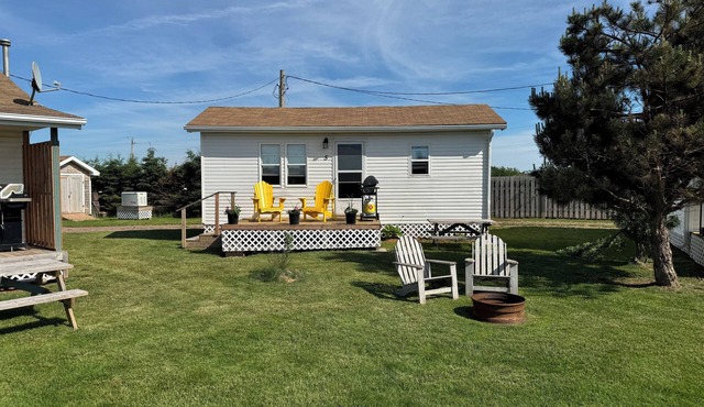Schurmans Shore Cottage #5 in Travellers Rest