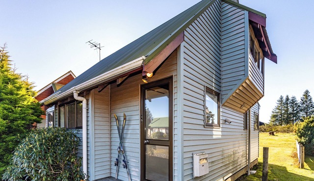 Scottbase - Waimarino Holiday Home in Waimarino