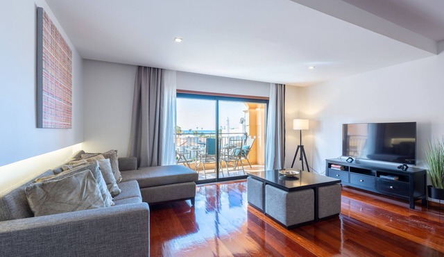 Sea View Praia da Luz Luxury Apartment in Lagos