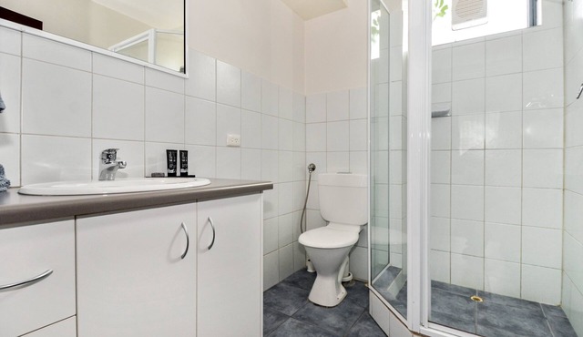 SELF CONTAINED-1 Bdrm Apartments in Albany