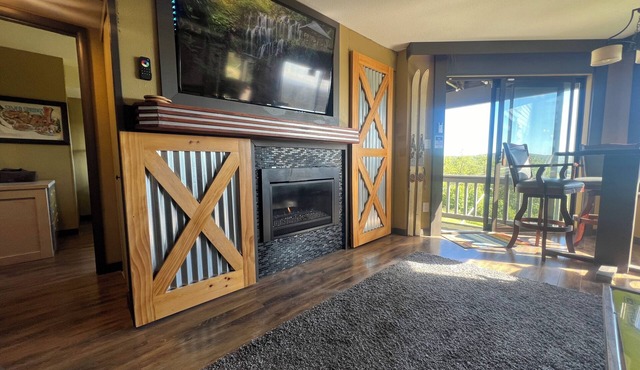 Seven Springs Slope-Side Home, Ski right to the Lift #1 Boomerang Trail. in Champion