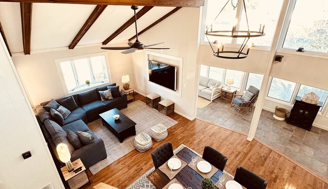 Sleeps 13. Quiet In-Town Rehoboth Beach House. Walk to Beach & Downtown in Rehoboth Beach