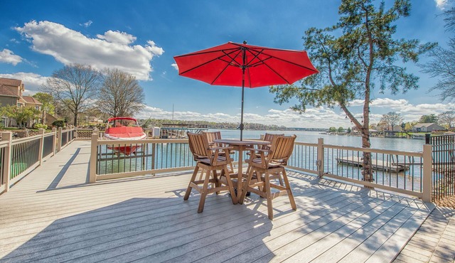 Southern Breeze lake front property is pet friendly for an additional fee in Sherrills Ford