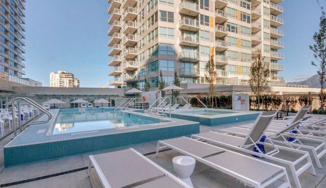 Spacious 1-bedroom+den condo w/amazing amenities - 90 days minimum in North Vancouver