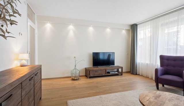 Spacious 1-bedroom house in City Center Amsterdam in Amsterdam