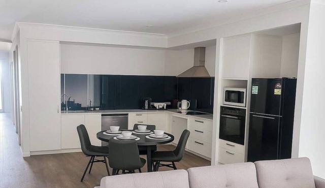 Spacious Accessible with Bathrooms for Everyone. in Karnup