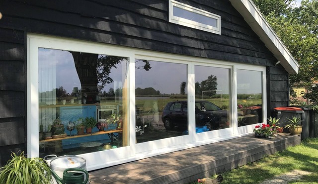 Spacious Country Home With Spectacular View on Lake in Waterland, Amsterdam Area in MONNICKENDAM