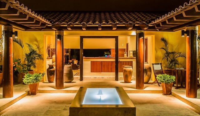 Spectacular 9-bedroom ocean-view property at Four Seasons Punta Mita - sleeps 25 in Punta de Mita