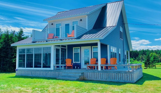 Spectacular white sandy beach, Gorgeous, Sleeps 10 in DARNLEY