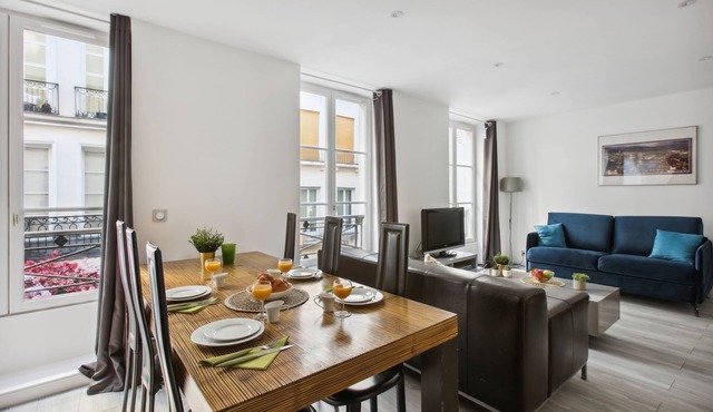 St Germain - Mabillon Modern 1BR Flat in Paris