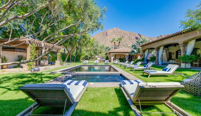 STR 2025 002405 - Tuscan Camelback Mountain Mansion - Close to everything! in Phoenix