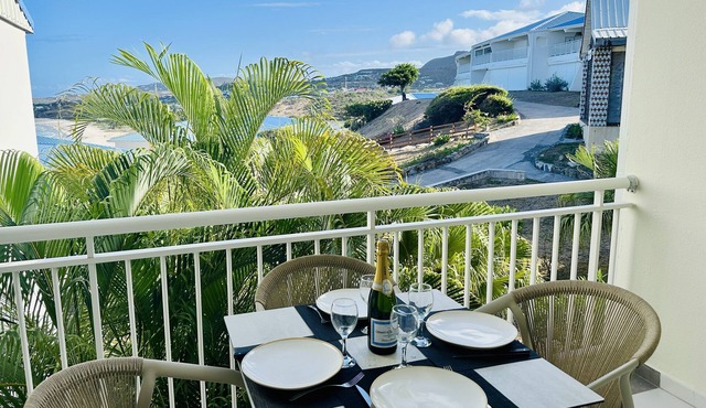 Studio Palm Bay- Sea view, swimming pool, private parking in St MArtin