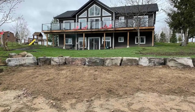The Lake House on Mantiouwabing Parry Sound in Parry Sound