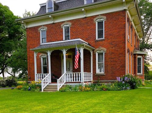 The Vine Bed & Breakfast, LLC in Dundee