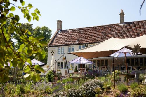 The Wheatsheaf Combe Hay in Bath
