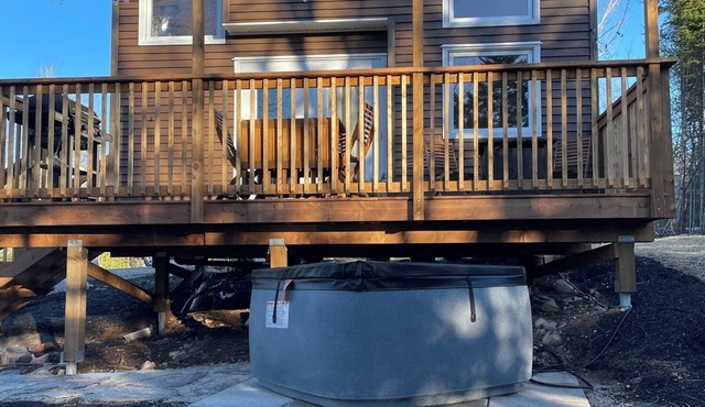 Tiny home in Chester Nova Scotia. Hosted by Dordean Suites in Chester Basin