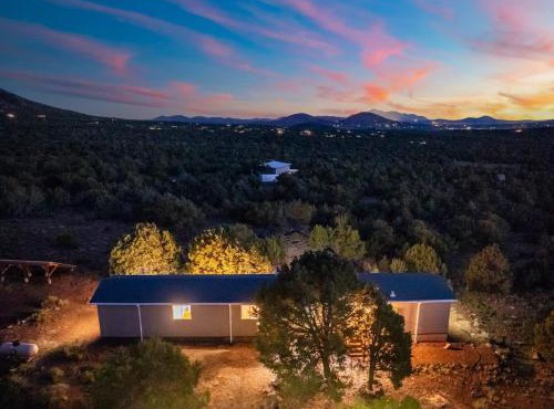 Tranquil 12-Acre Haven by Grand Canyon Awaits in Williams