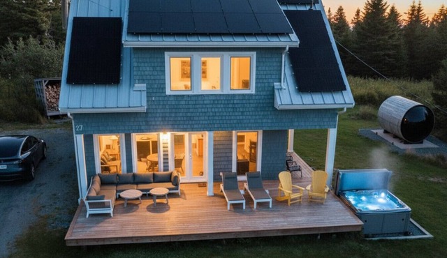 Tranquil Seaside Getaway - hot tub -sauna -private in Eastern Shore