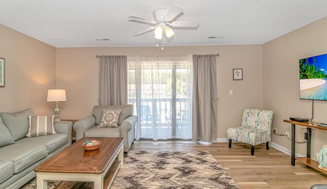 Updated Second Floor Condo - 1 Bedroom - Only 2 Miles To The Beach! Golf Colony 17-G in Myrtle Beach