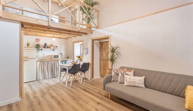 Vacation Apartment 'La Casita Del Natero' with Wi-Fi in La Guancha