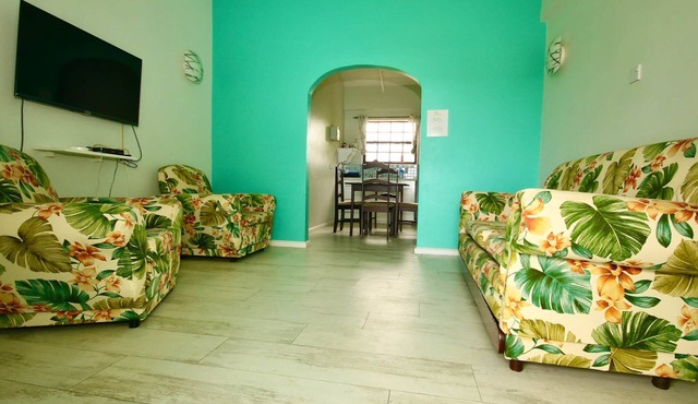 Veronica's - Breathe Easy - Reduit Apartment #2 in Rodney Bay