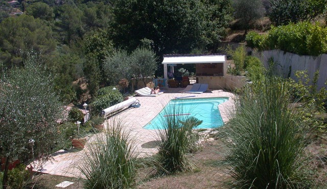 Villa in absolute calm, swimming pool, garden, large terrace 20 minutes from Nice in Saint-Blaise