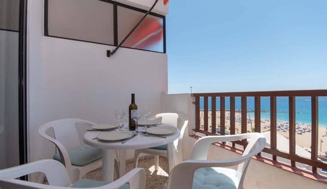 Virginia 2 - Two Bed in Los Cristianos
