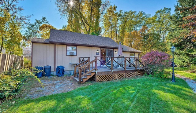 Walk to Beach! Bolton Landing Cottage w/Deck in Bolton Landing