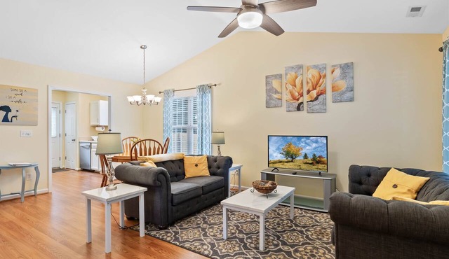 *Walk to Downtown * Fenced Yard in Wake Forest