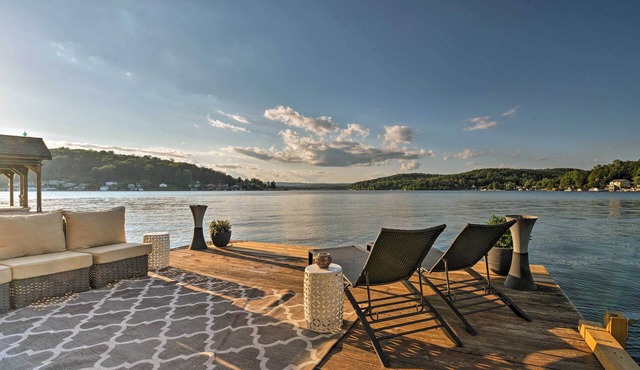 Waterfront Harveys Lake House w/Private Dock! in Harveys Lake