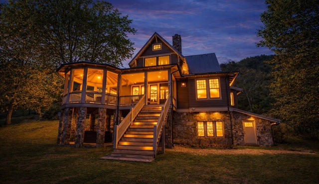 Whisper Mountain Lodge | Luxury Mountain Rental with Hot Tub, Fire Pit, Game Room + Views in Leicester