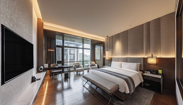 XIONGAN INTERNATIONAL HOTEL in Baoding